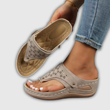 Archella | Unterstützende Sandalen mit Absatz