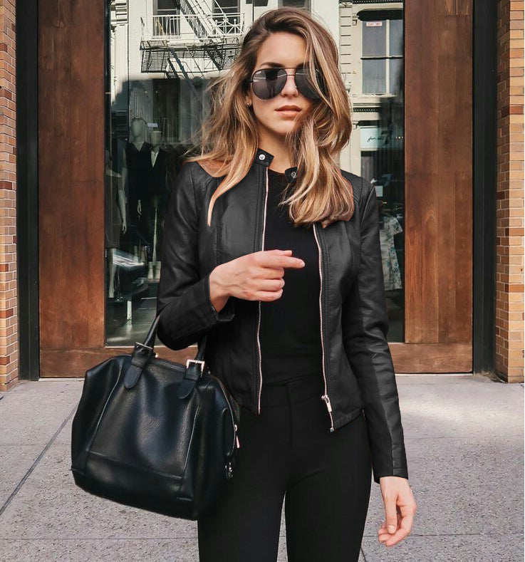 Rita | Schmale Jacke aus Lederimitat