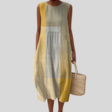 Fliessendes und bequemes Kleid