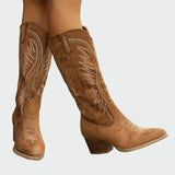 Elegante, bestickte Western-Stiefel