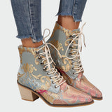 Stiefeletten aus Leder mit Blumen