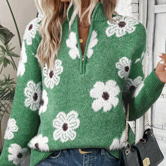 Judith | Floraler Kabelstrick-Pullover