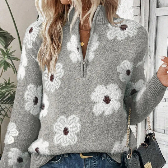 Judith | Floraler Kabelstrick-Pullover
