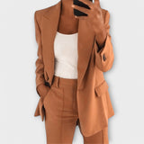 Teiliges elegantes Set für Damen