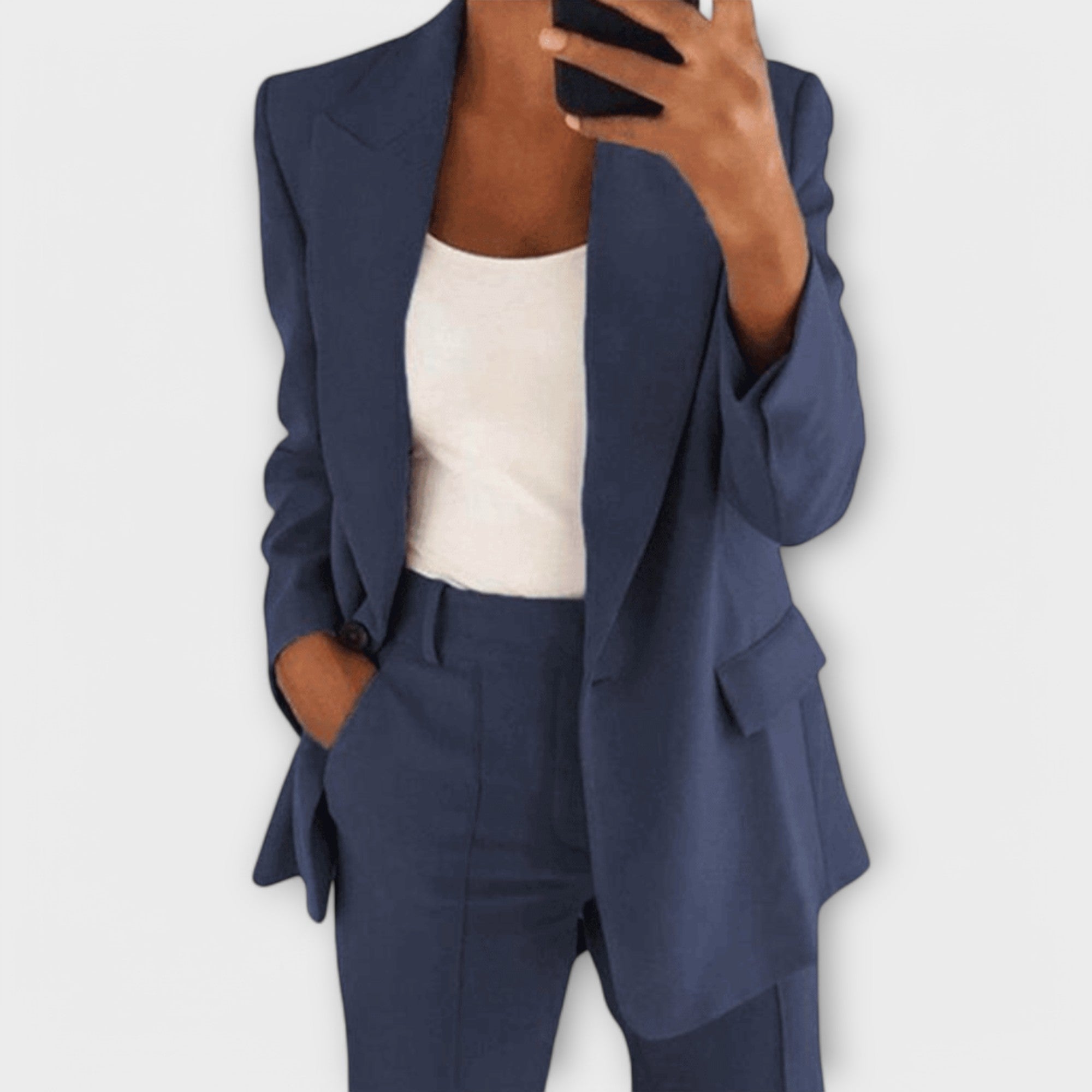 Teiliges elegantes Set für Damen