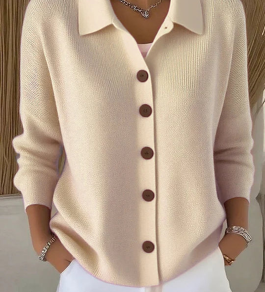 Dorothea | Weinrote Strickjacke mit Kragen