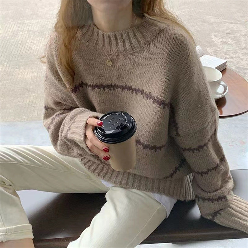 Gertrud | Klassischer Kabelstrickpullover