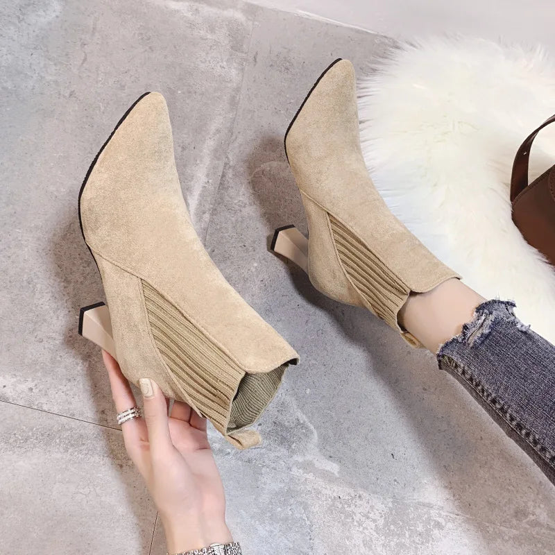 Rita - Stiefel mit Plateau aus Wildleder