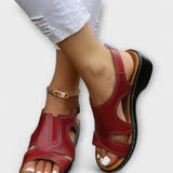 Christina – Orthopädische Leder-Sandalen mit bequemem Absatz