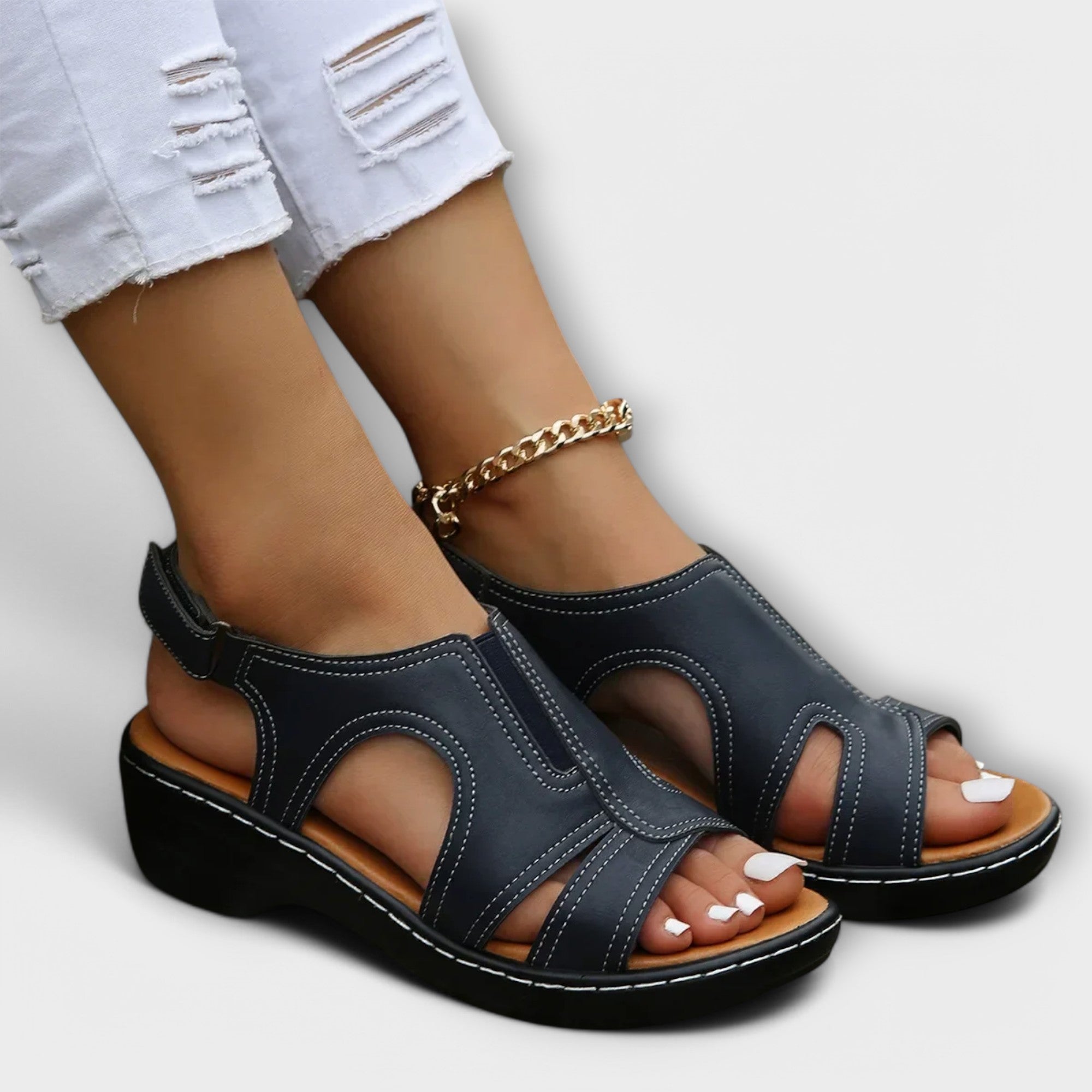 Christina – Orthopädische Leder-Sandalen mit bequemem Absatz