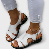 Christina – Orthopädische Leder-Sandalen mit bequemem Absatz