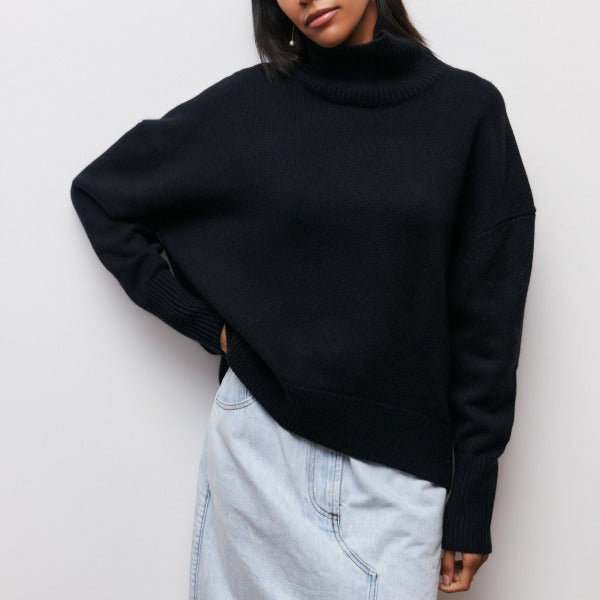 Gerda | Rollkragen-Kabelstrickpullover