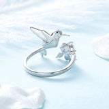 Verstellbarer Hummingbird Funkelring mit Strass-Diamanten