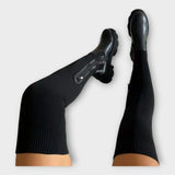 Moderne Stiefel mit minimalistischem Design